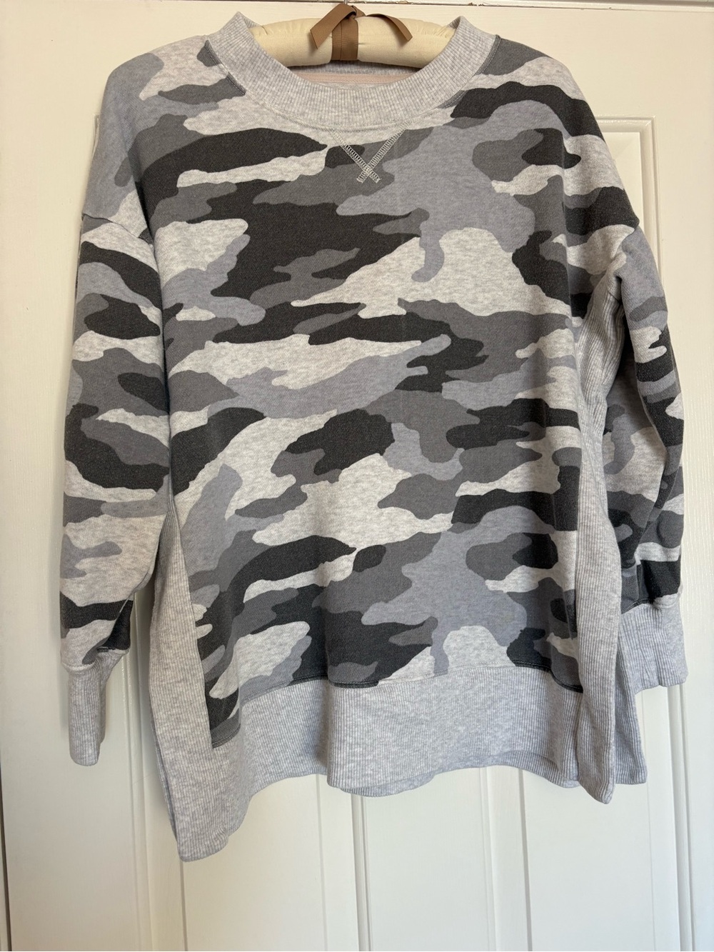 aerie Grey Camo Crewneck Sweatshirt